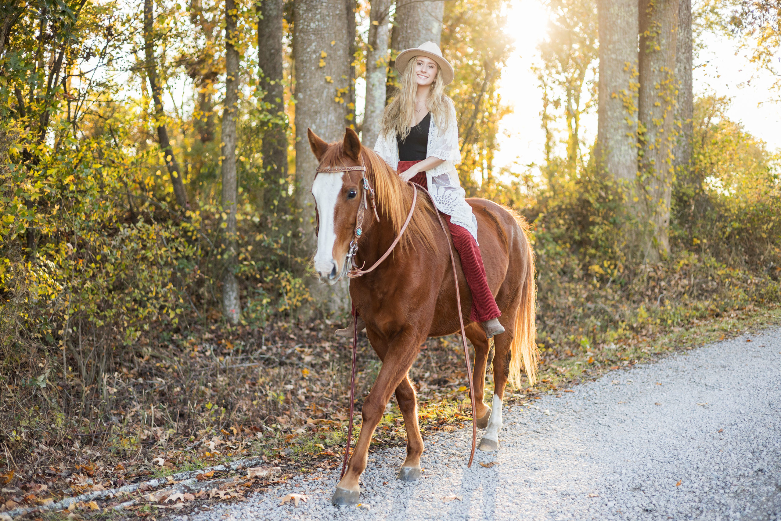 sarah hilts photography, nc Senior portaits , nc senior photographer, perquimans county senior portraits, Senior portraits with horse, senior pics with dog, fall senior pics , fall senior session, fall session, girl senior session , senior session with horse, eastern nc  senior session 