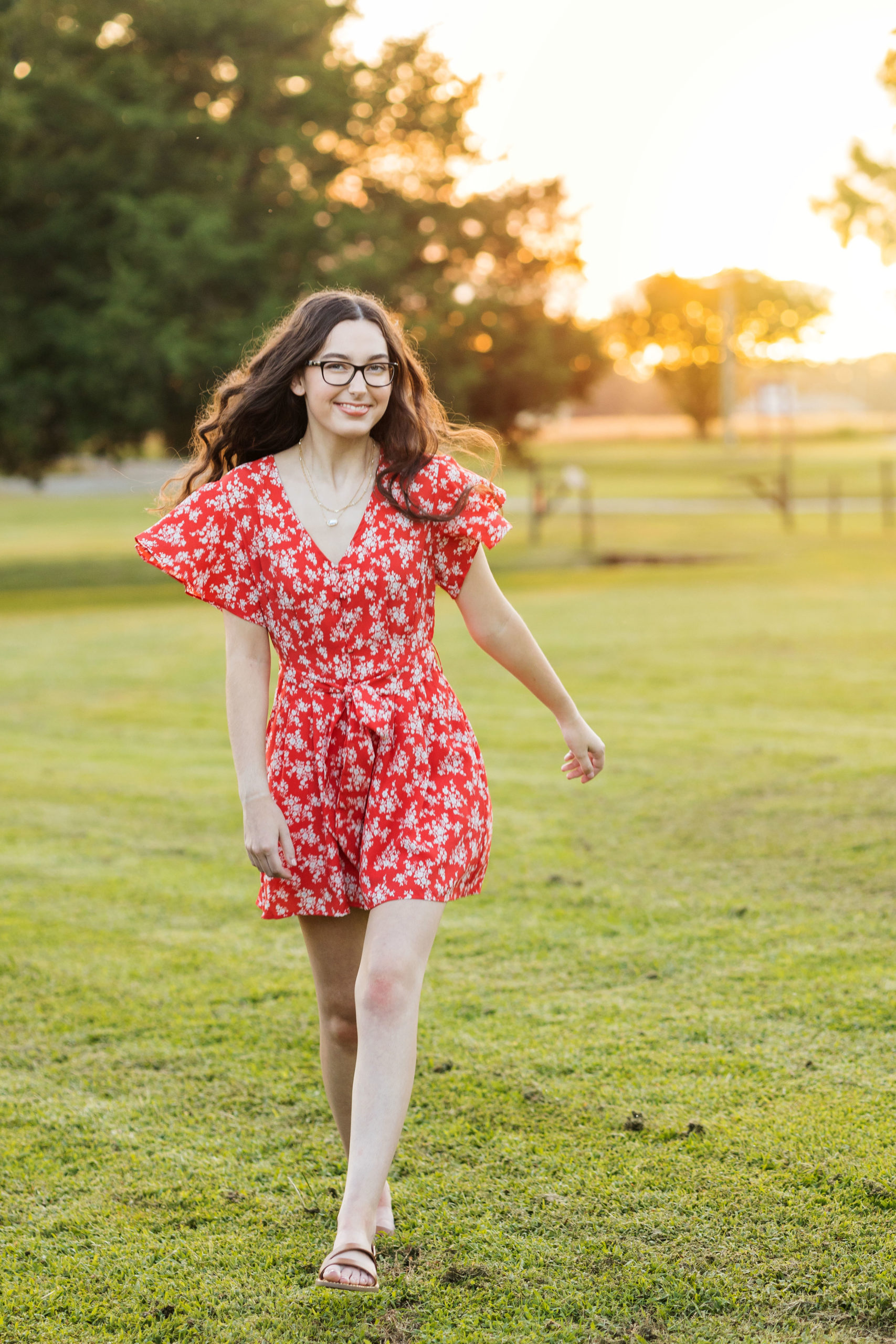 sarah hilts photography , north carolina senior photographer, nc senior portraits , Hertford NC , girl senior poses , summer senior portraits, senior portraits, Perquimans County, Perquimans river, Hertford senior photographer, Edenton NC, sunset senior portraits