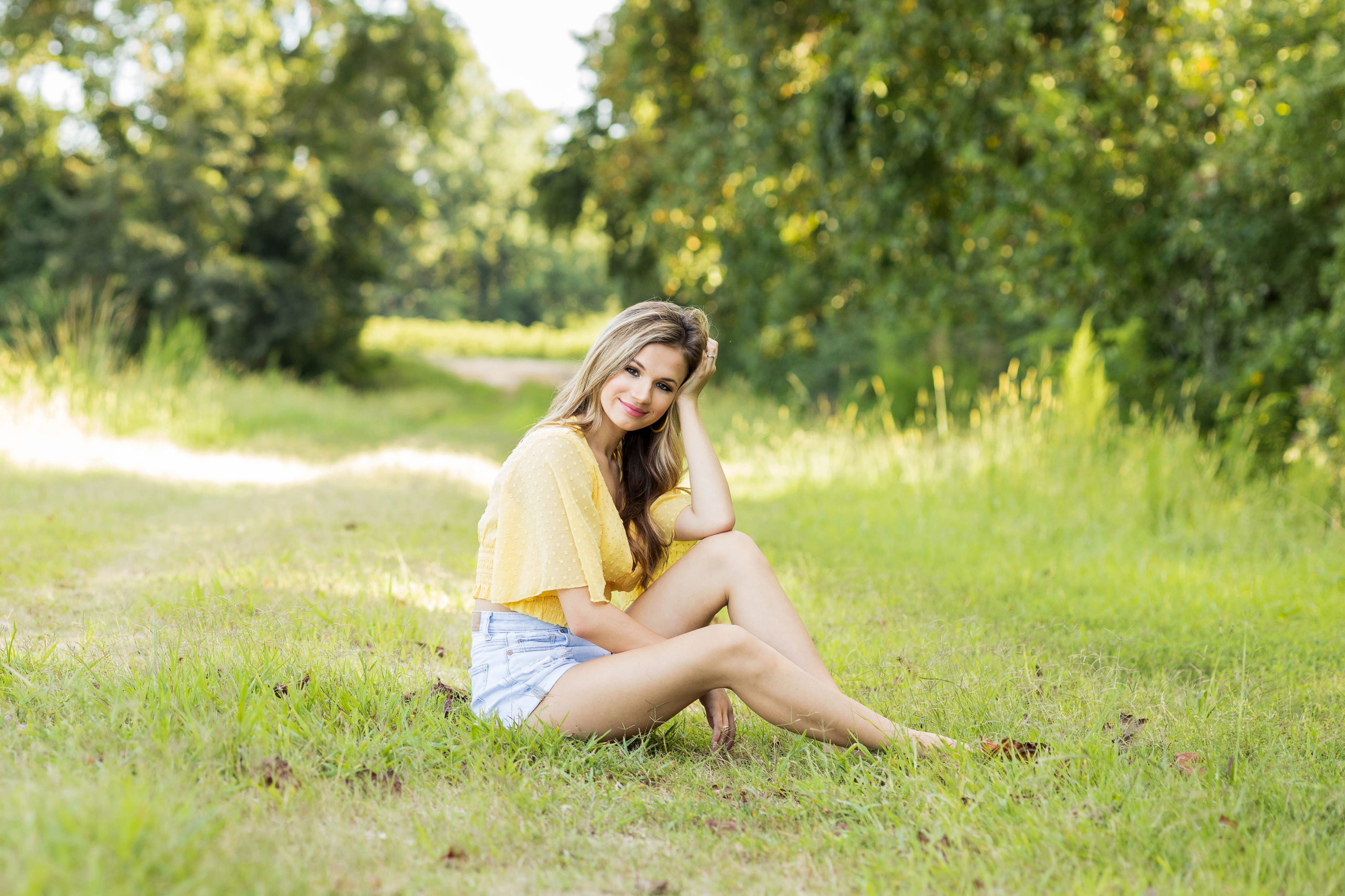 sarah hilts photography, nc senior portraits, senior portraits, Edenton NC , Country chic senior pics, urban style senior portraits, sarah hilts seniors, nc summer senior pics, girl senior pics , Edenton nc senior photos, eastern north carolina senior portraits, class of 2022