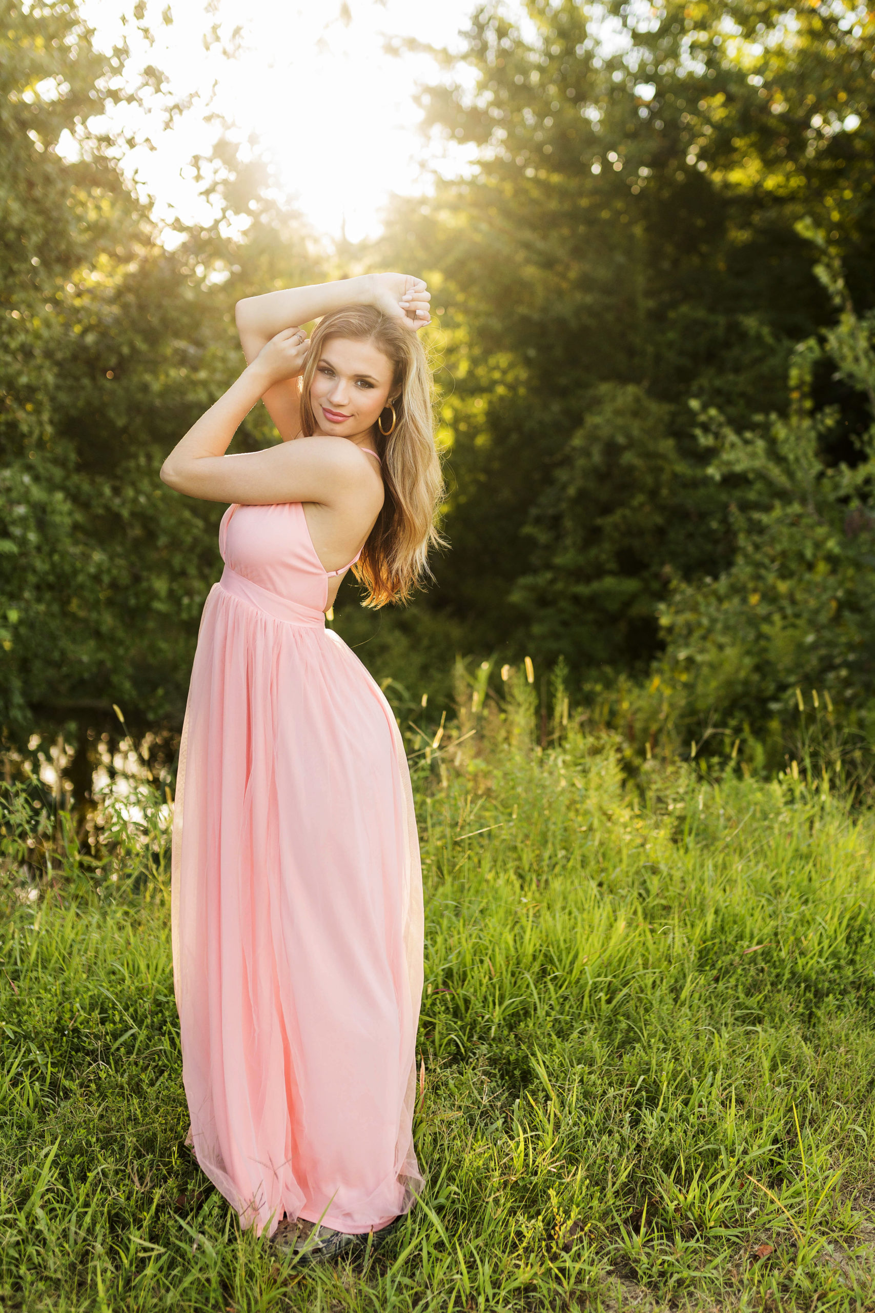 sarah hilts photography, nc senior portraits, senior portraits, Edenton NC , Country chic senior pics, urban style senior portraits, sarah hilts seniors, nc summer senior pics, girl senior pics , Edenton nc senior photos, eastern north carolina senior portraits, class of 2022