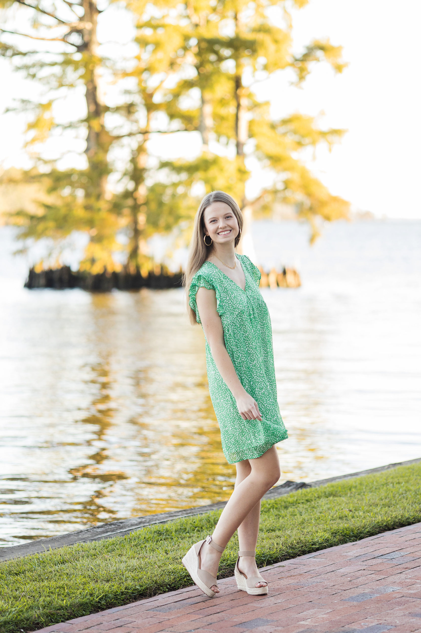 Sarah Hilts Photography, Senior Portraits, Senior pictures , NC Senior Photographer , Hertford NC , Edenton nc , Elizabeth City , Camden NC , Eastern NC Senior Photographer