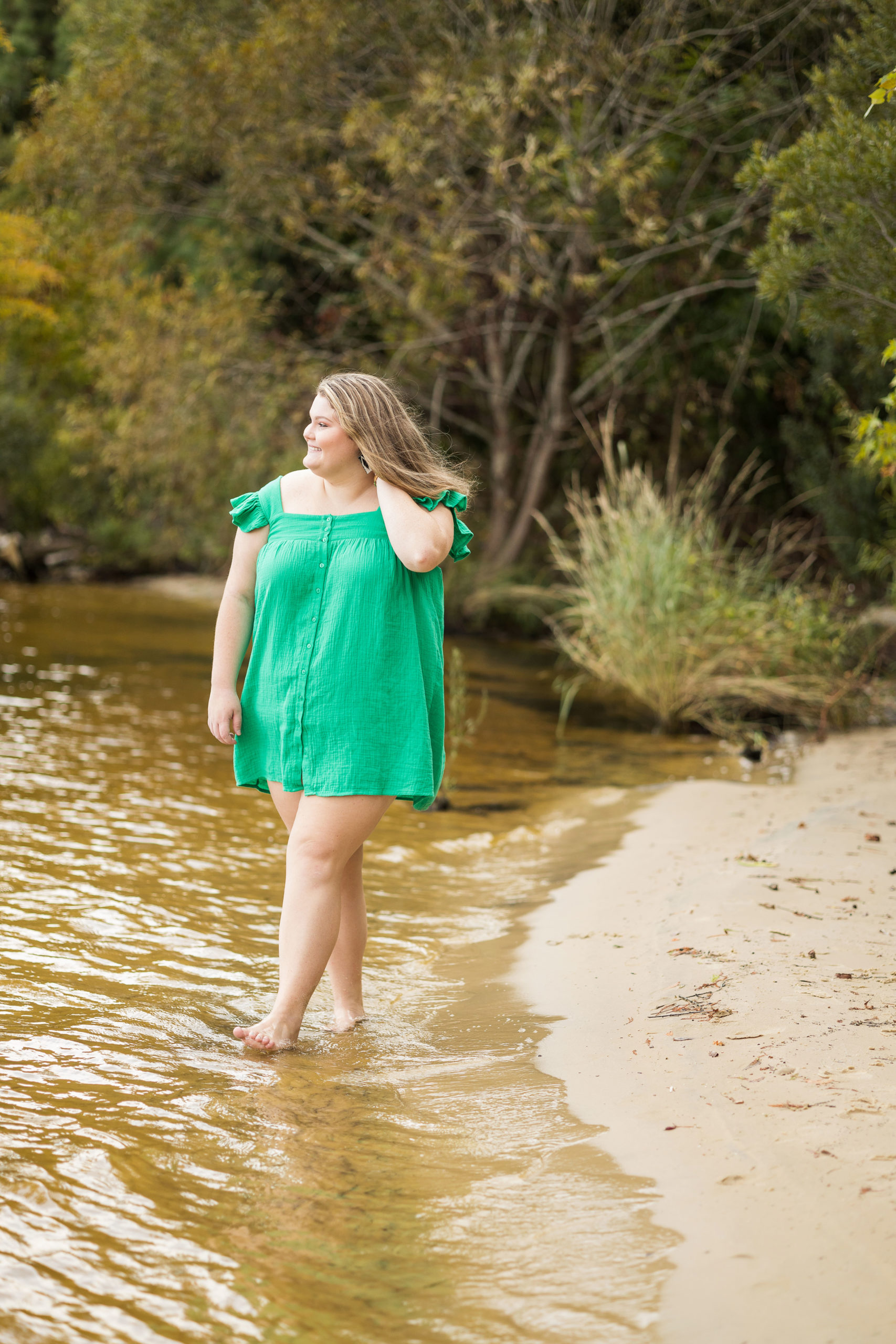 sarah hilts photography , north carolina senior photographer, nc senior portraits , Hertford NC , girl senior poses , summer senior portraits, senior portraits, Perquimans County, Perquimans river, Hertford senior photographer, Edenton NC, sunset senior portraits