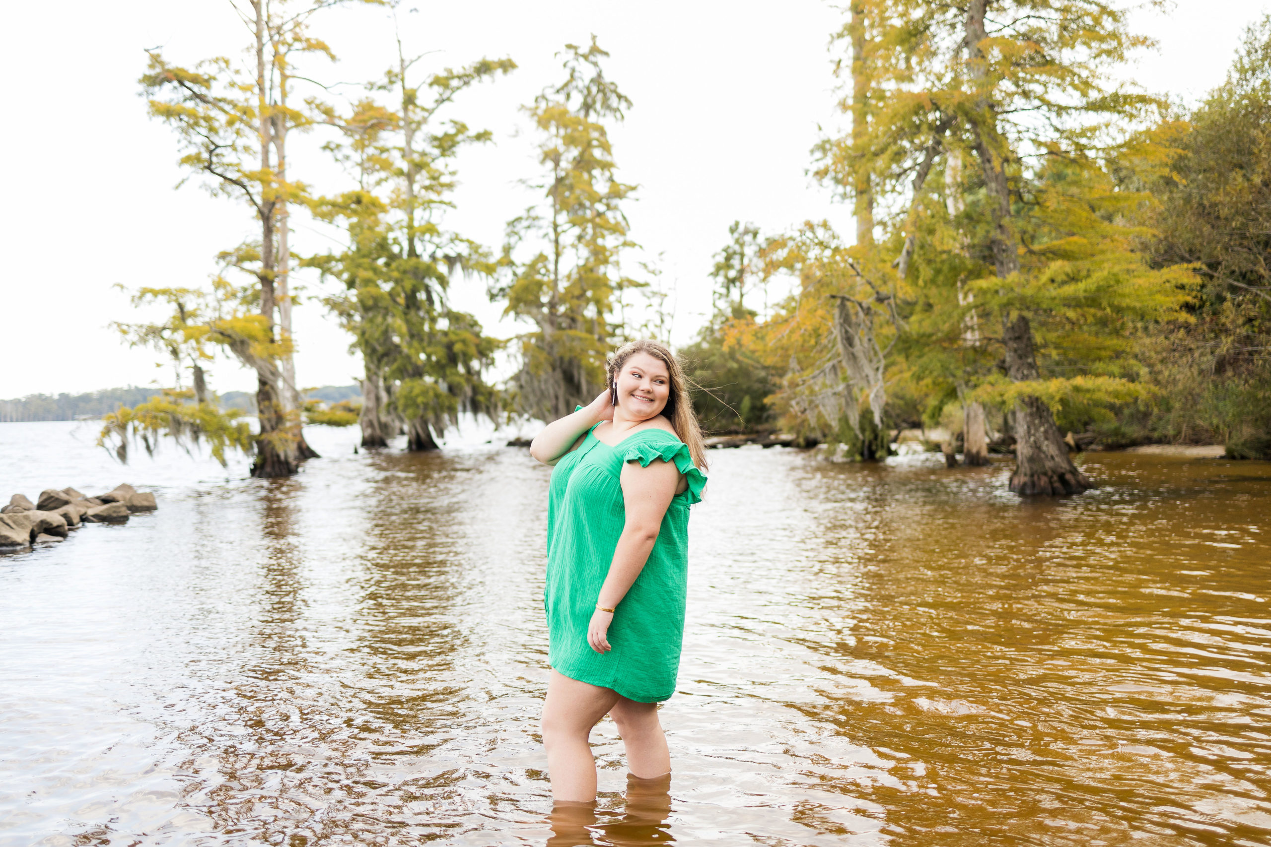 sarah hilts photography , north carolina senior photographer, nc senior portraits , Hertford NC , girl senior poses , summer senior portraits, senior portraits, Perquimans County, Perquimans river, Hertford senior photographer, Edenton NC, sunset senior portraits