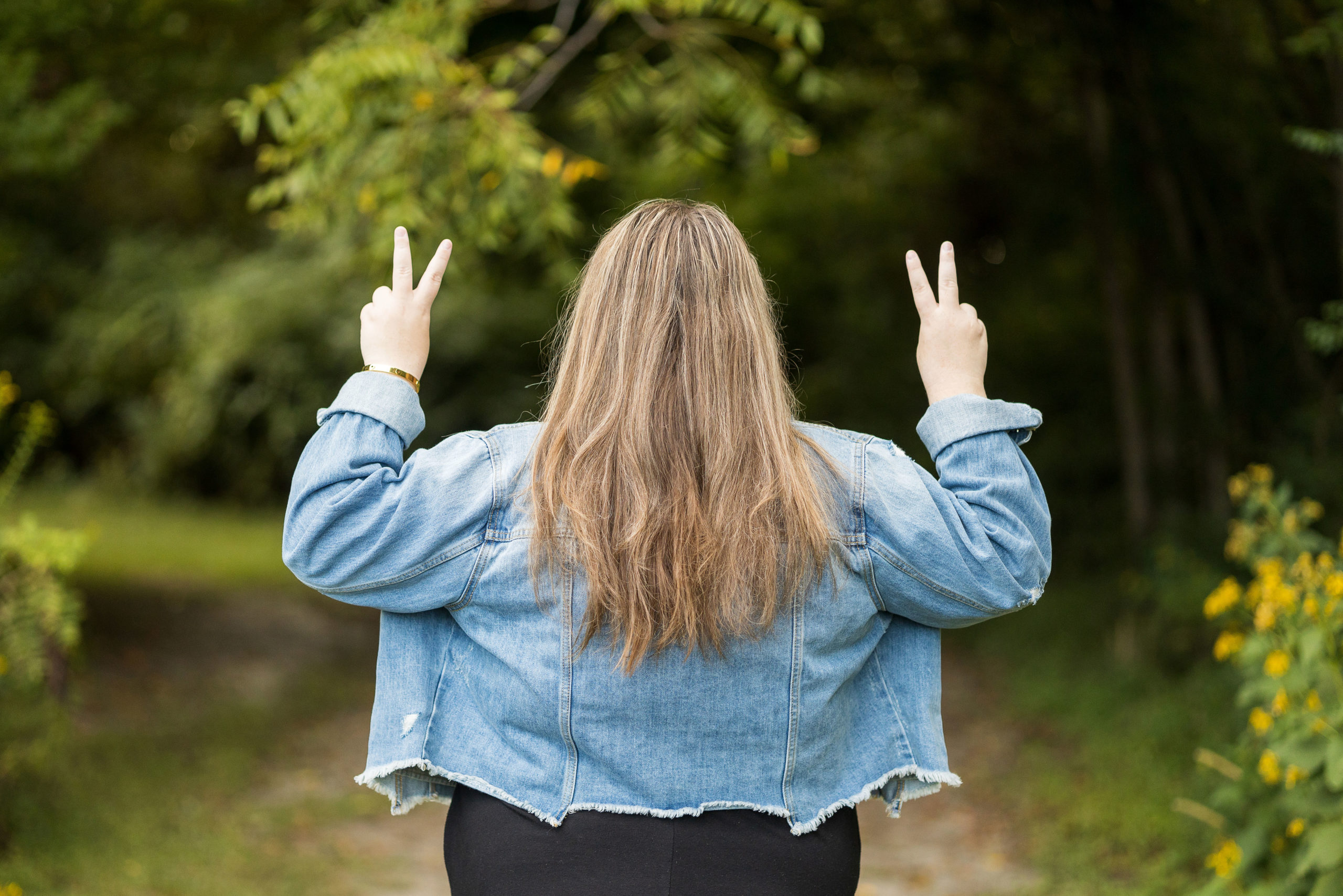 sarah hilts photography , north carolina senior photographer, nc senior portraits , Hertford NC , girl senior poses , summer senior portraits, senior portraits, Perquimans County, Perquimans river, Hertford senior photographer, Edenton NC, sunset senior portraits