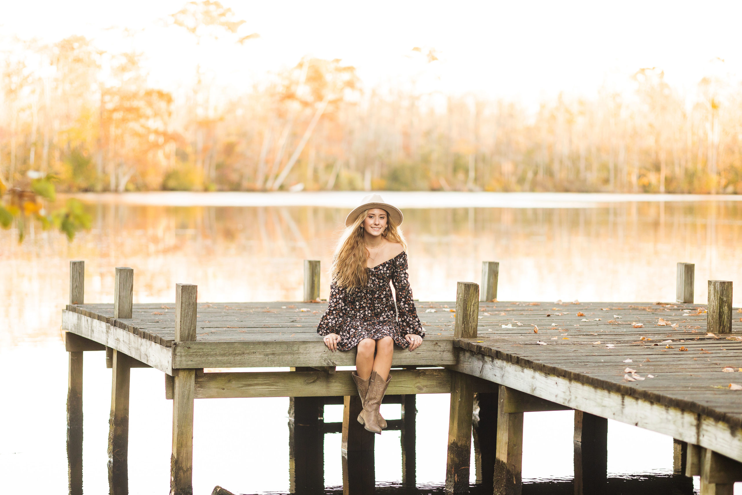 sarah hilts photography, nc Senior portaits , nc senior photographer, perquimans county senior portraits, Senior portraits with horse, senior pics with dog, fall senior pics , fall senior session, fall session, girl senior session , senior session with horse, eastern nc  senior session 