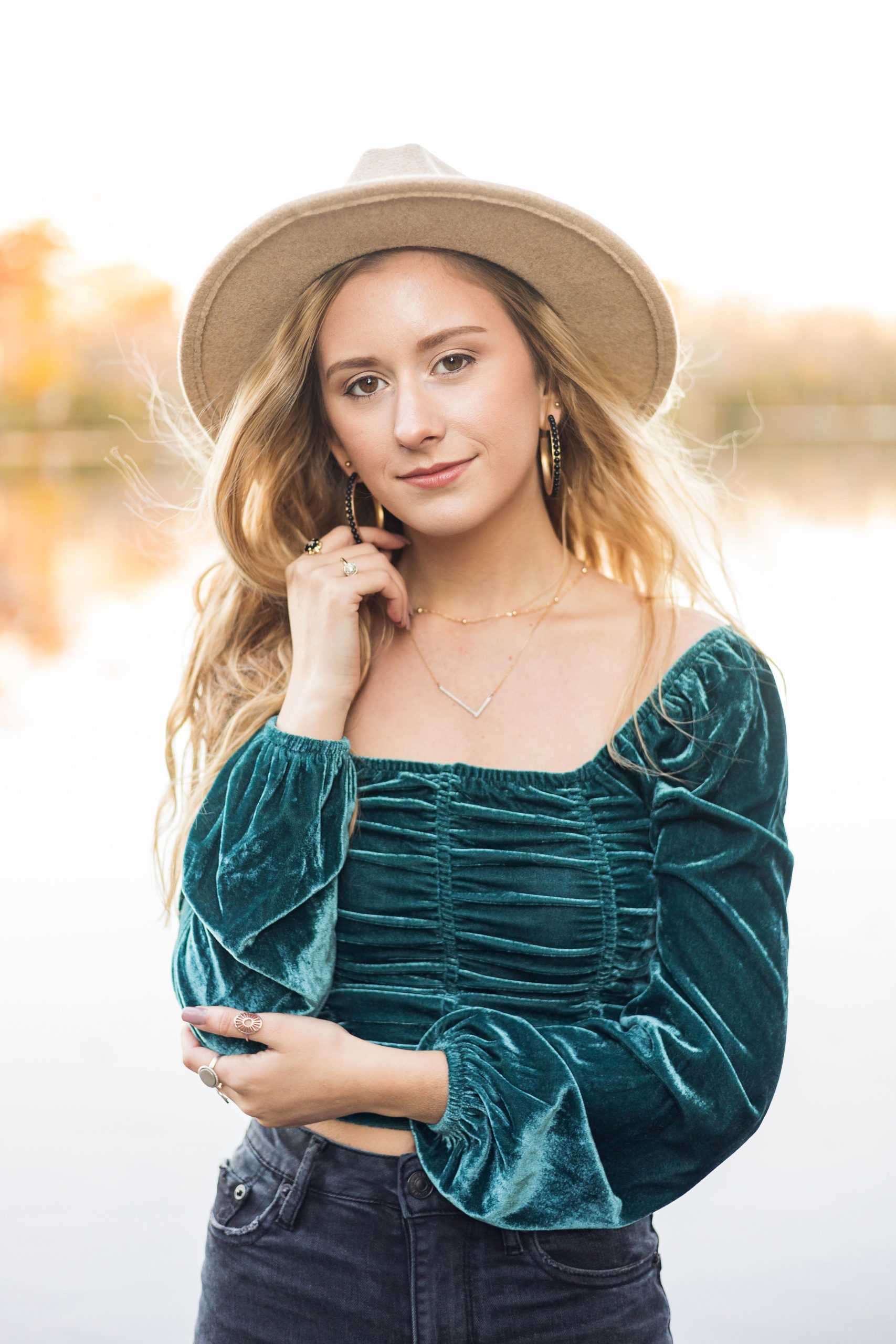 sarah hilts photography, nc Senior portaits , nc senior photographer, perquimans county senior portraits, Senior portraits with horse, senior pics with dog, fall senior pics , fall senior session, fall session, girl senior session , senior session with horse, eastern nc senior session