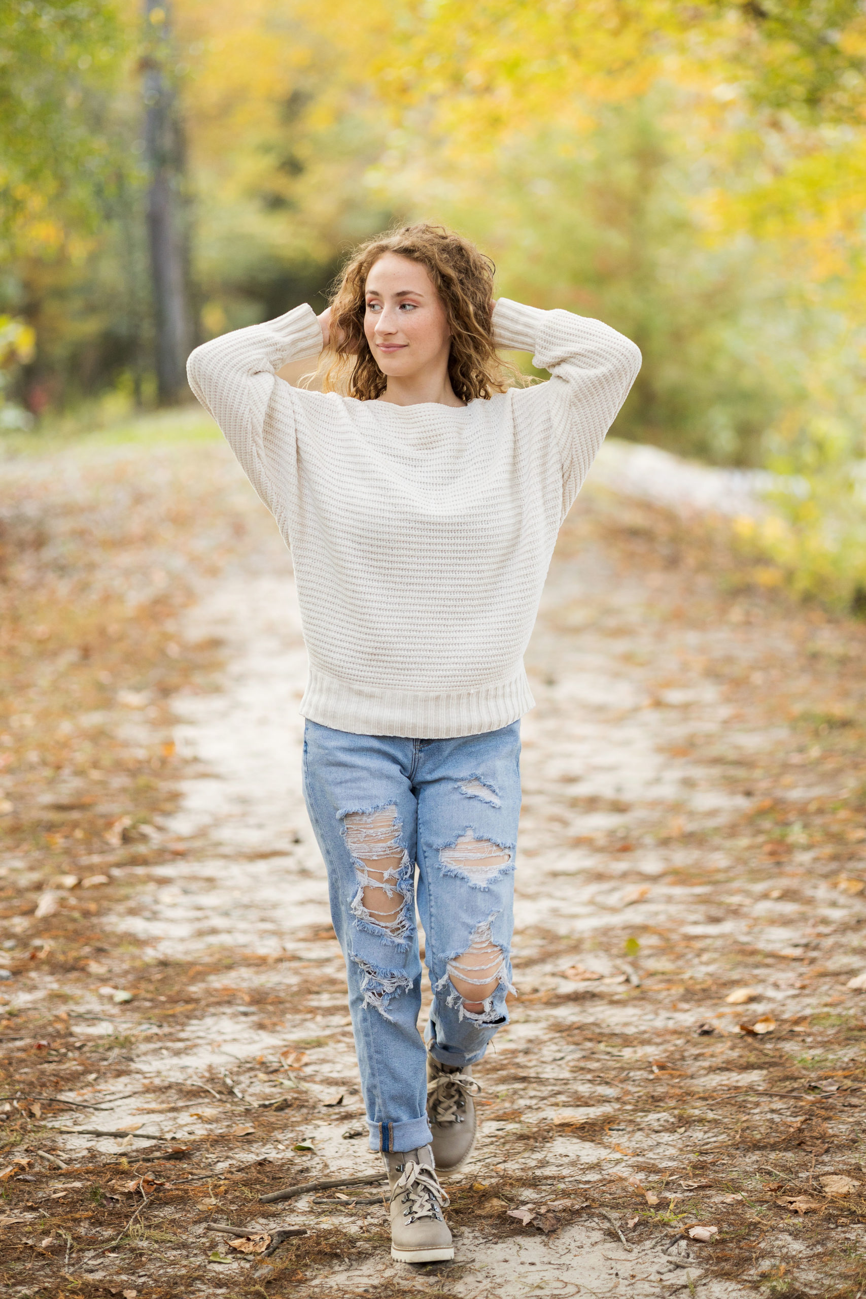 Sarah Hilts Photography, Sarah Hilts Seniors, Nc Senior Photographer , NC Senior Photography, EdentonNC , Chowan County nc , Bennetts Mill Pond Edenton NC , Fall senior Portraits, Fall girl senior pics, seniors pictures, class of 2022,