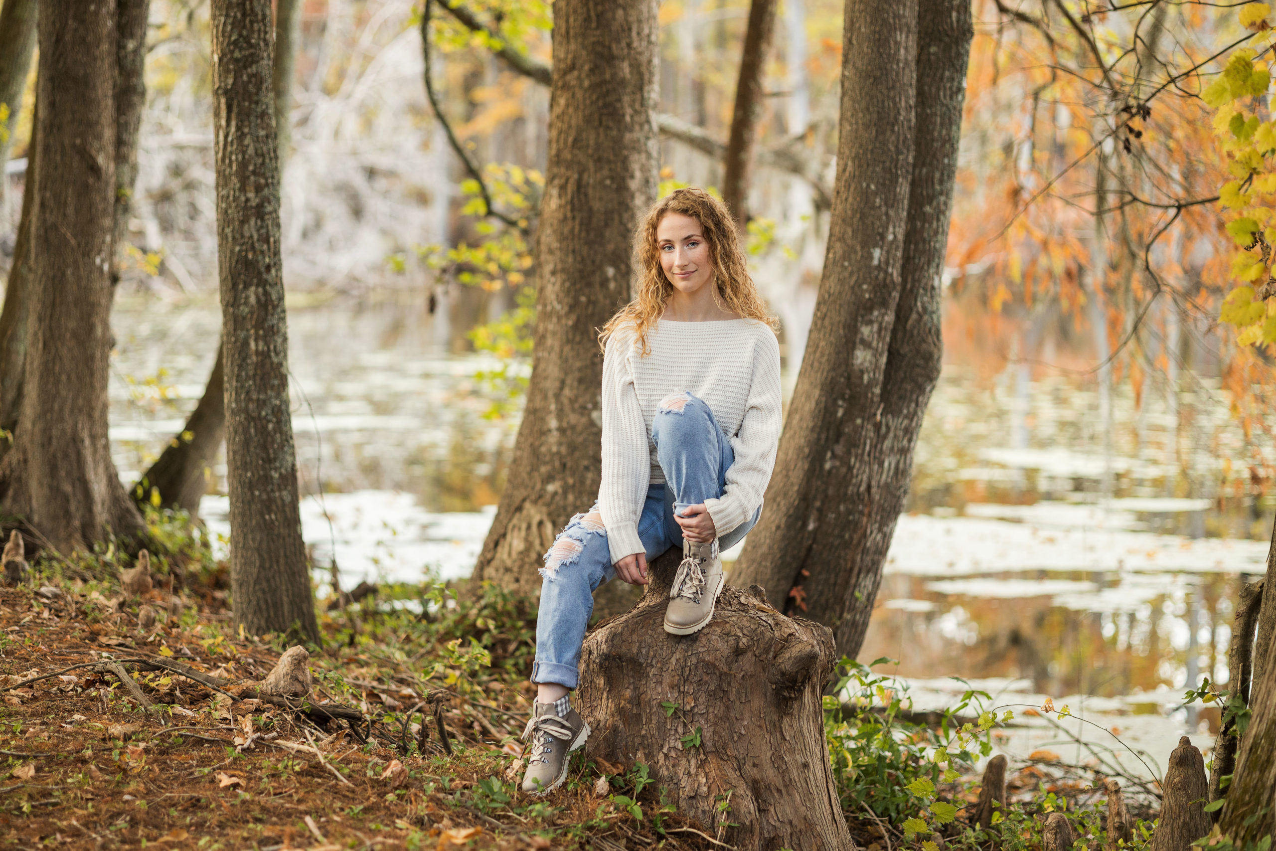 Sarah Hilts Photography, Sarah Hilts Seniors, Nc Senior Photographer , NC Senior Photography, EdentonNC , Chowan County nc , Bennetts Mill Pond Edenton NC , Fall senior Portraits, Fall girl senior pics, seniors pictures, class of 2022, 