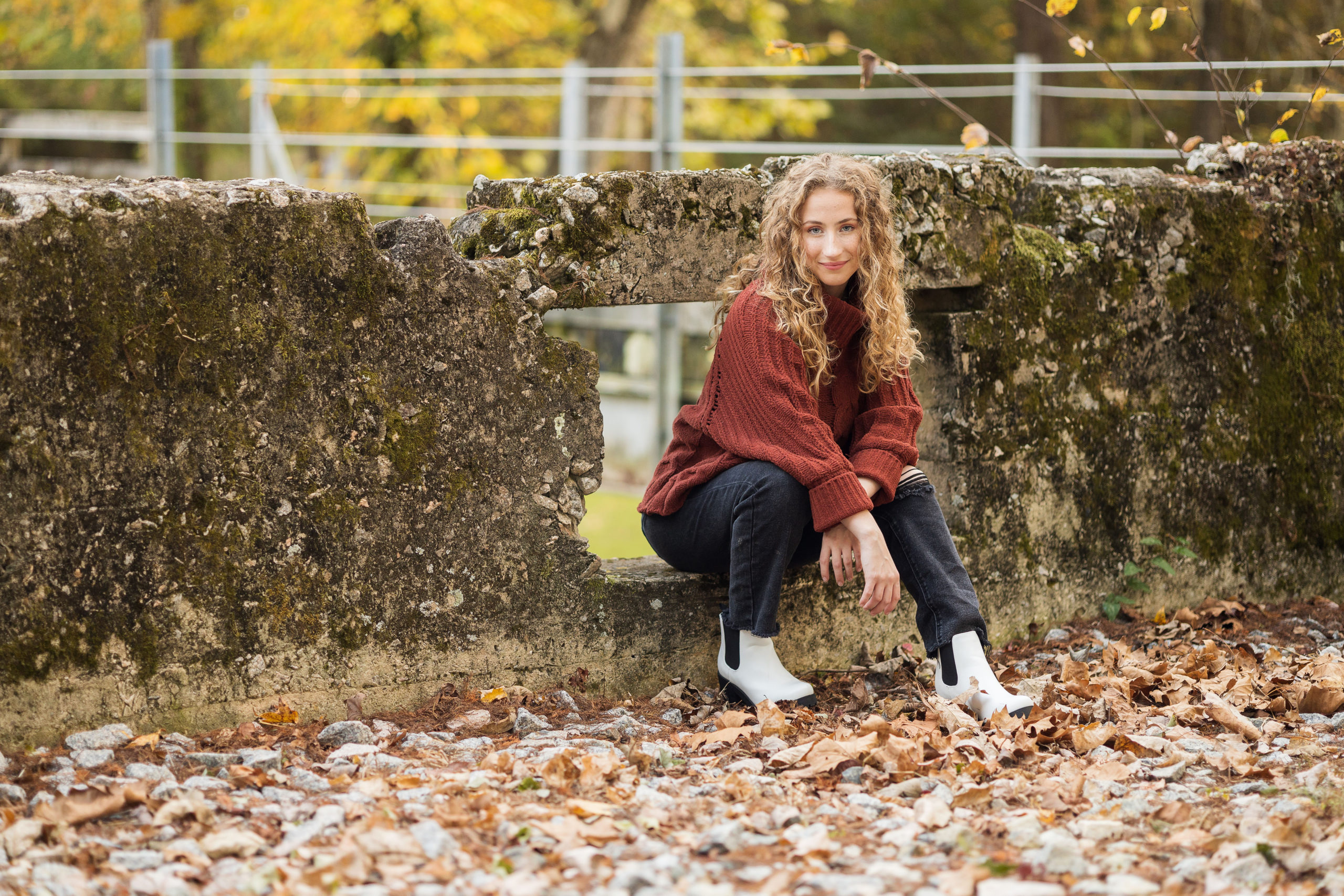 Sarah Hilts Photography, Sarah Hilts Seniors, Nc Senior Photographer , NC Senior Photography, EdentonNC , Chowan County nc , Bennetts Mill Pond Edenton NC , Fall senior Portraits, Fall girl senior pics, seniors pictures, class of 2022,