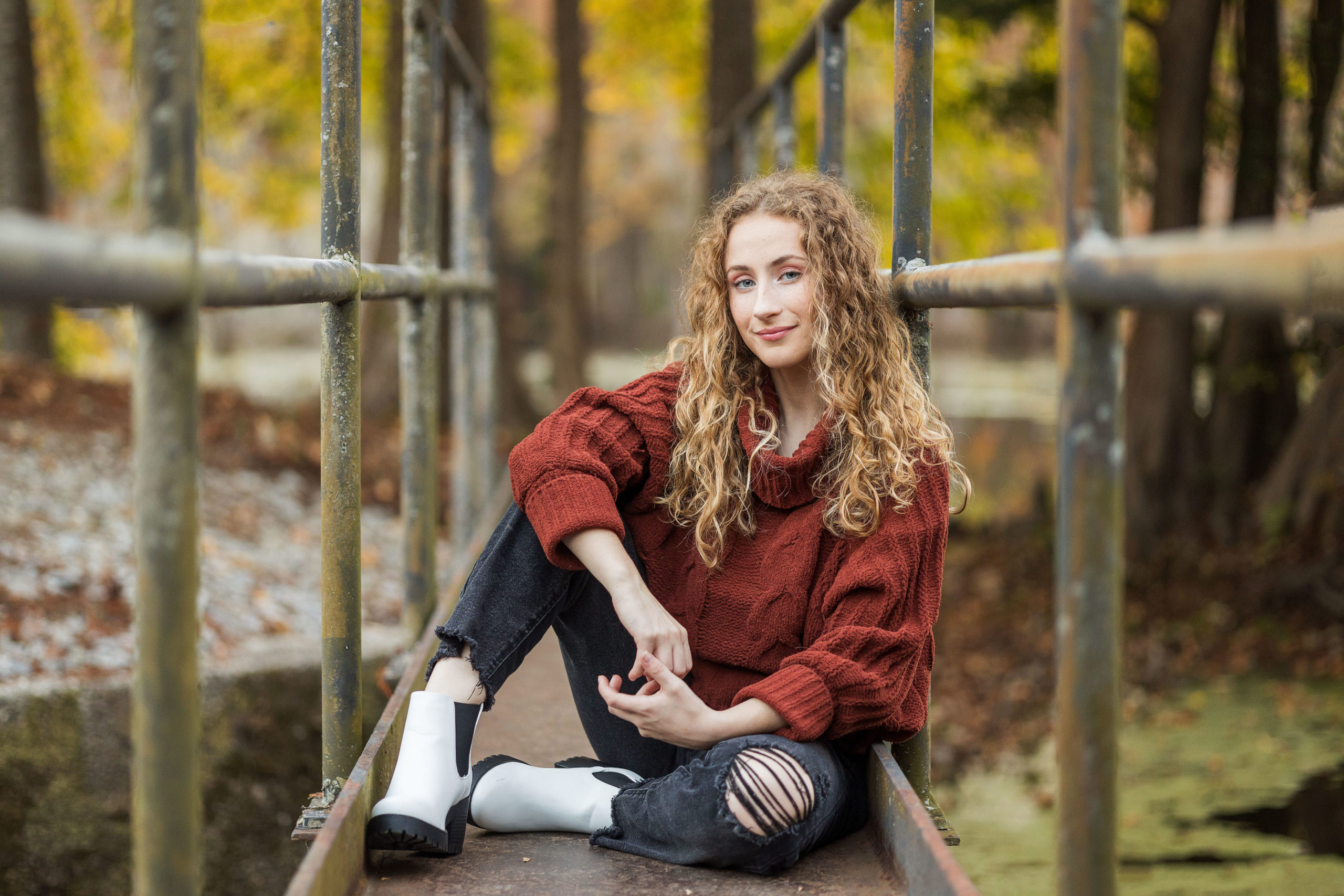 Sarah Hilts Photography, Sarah Hilts Seniors, Nc Senior Photographer , NC Senior Photography, EdentonNC , Chowan County nc , Bennetts Mill Pond Edenton NC , Fall senior Portraits, Fall girl senior pics, seniors pictures, class of 2022,