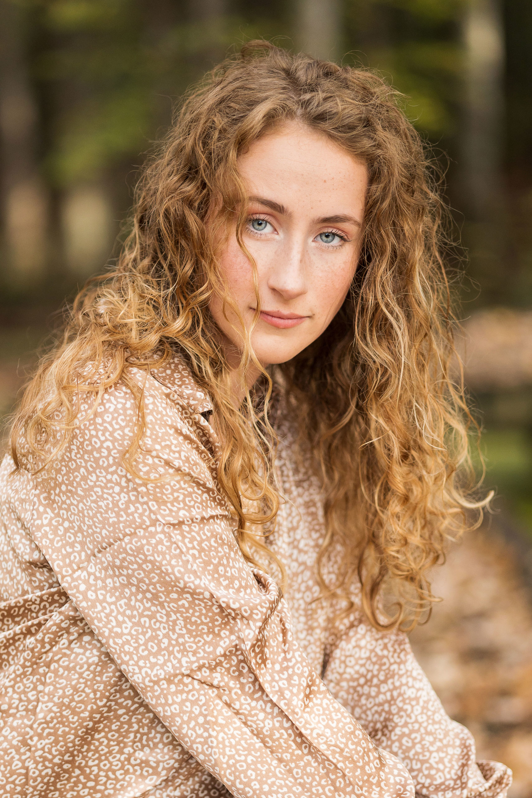 Sarah Hilts Photography, Sarah Hilts Seniors, Nc Senior Photographer , NC Senior Photography, EdentonNC , Chowan County nc , Bennetts Mill Pond Edenton NC , Fall senior Portraits, Fall girl senior pics, seniors pictures, class of 2022,