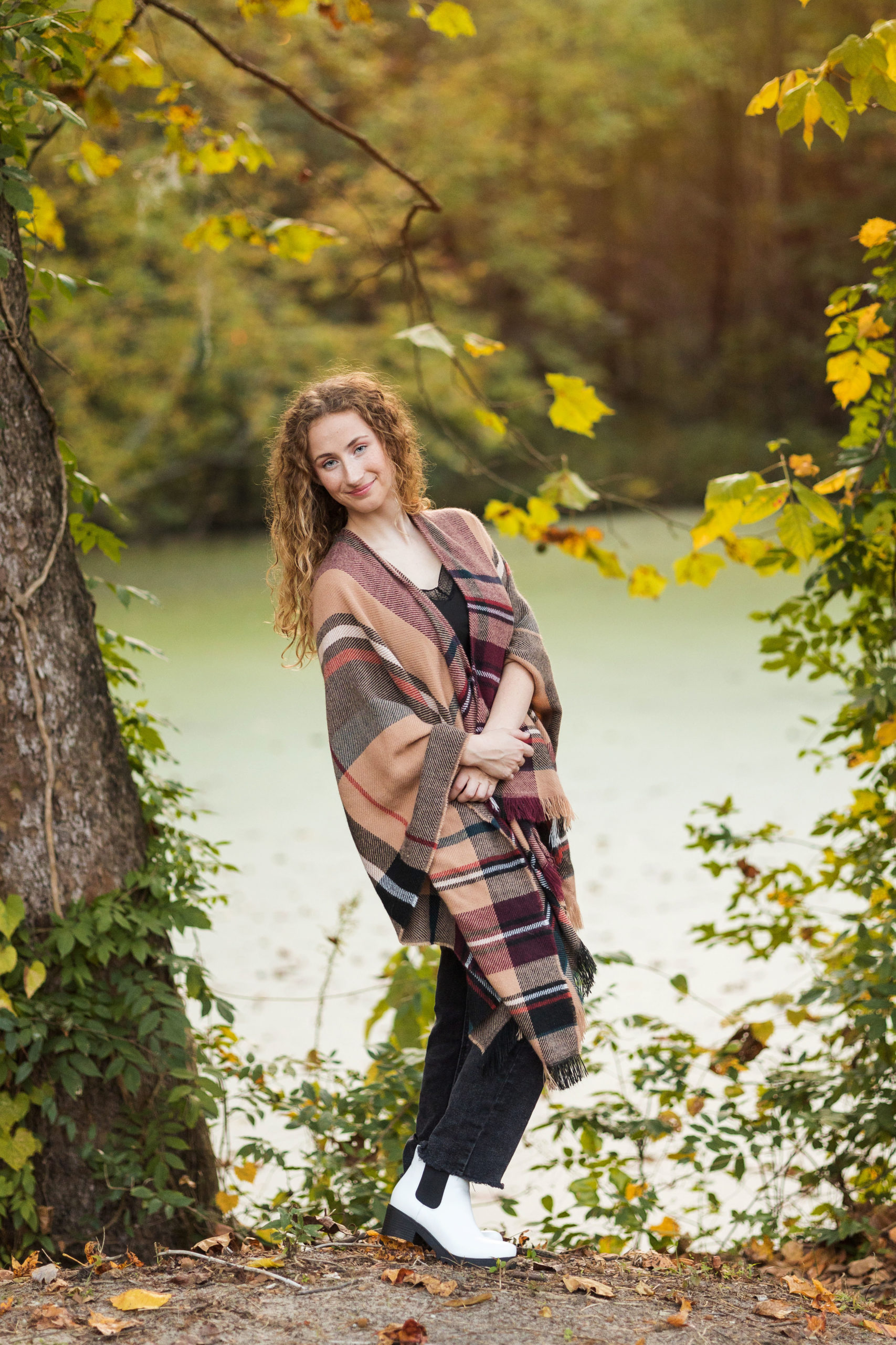 Sarah Hilts Photography, Sarah Hilts Seniors, Nc Senior Photographer , NC Senior Photography, EdentonNC , Chowan County nc , Bennetts Mill Pond Edenton NC , Fall senior Portraits, Fall girl senior pics, seniors pictures, class of 2022,