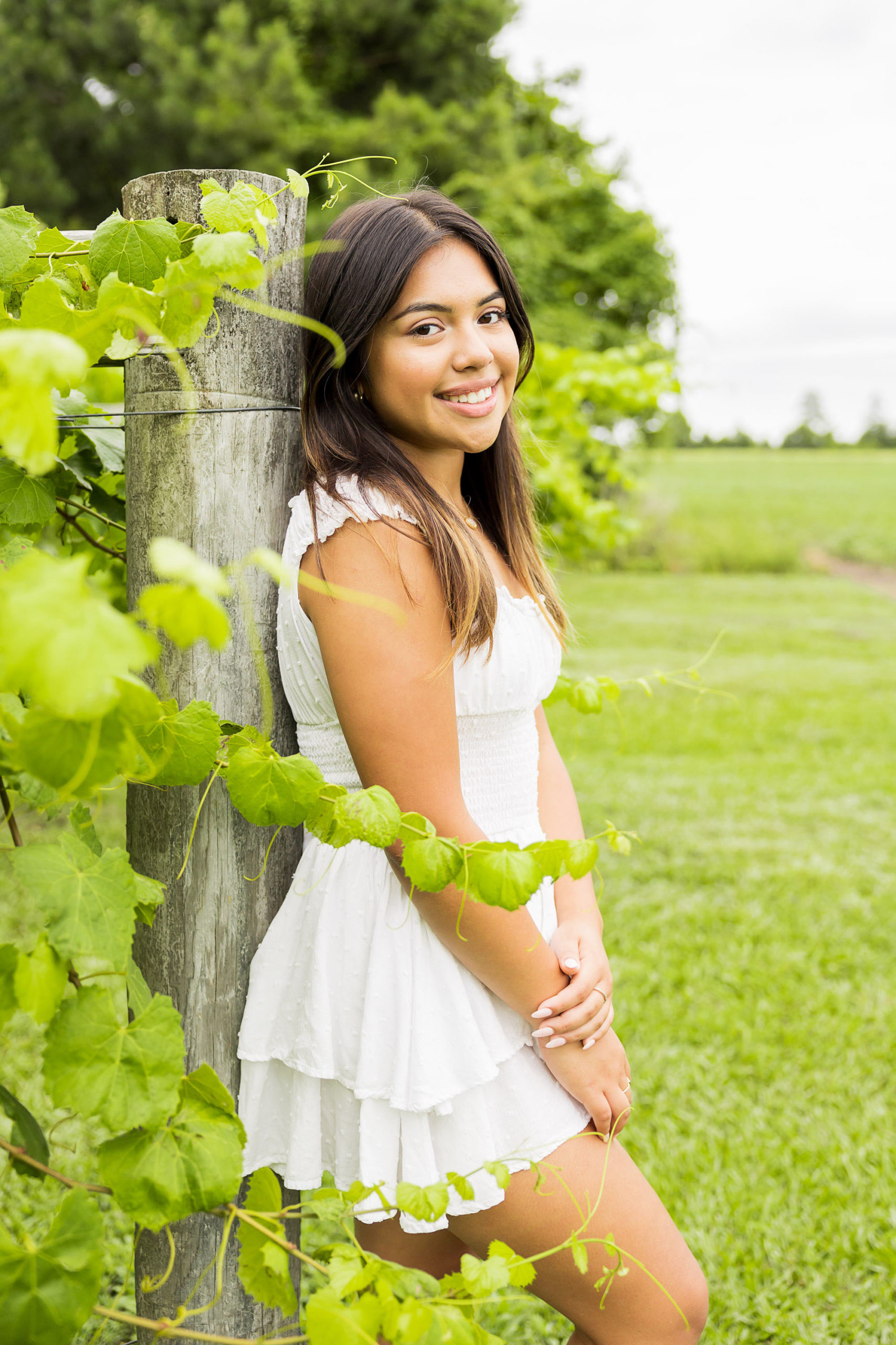 Newbold White House , Hertford NC , Perquimans River , Nc Senior Photographer, Sarah Hilts Photography , NC Senior Photographer, Hertford NC Senior Photographer, girl senior portraits, girl senior poses, senior pics . senior water , senior pics field