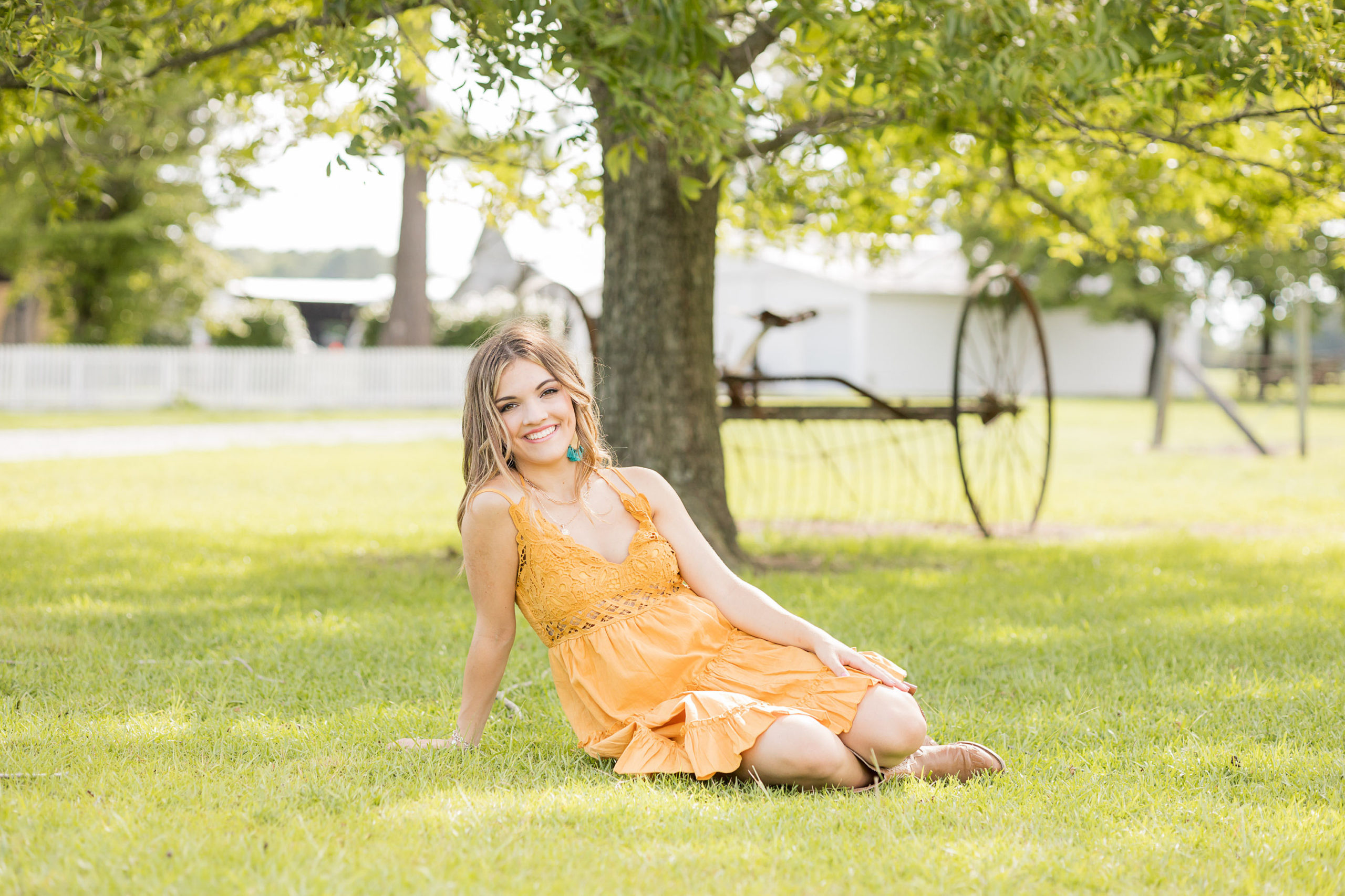 Newbold White House , Hertford NC , Perquimans River , Nc Senior Photographer, Sarah Hilts Photography , NC Senior Photographer, Hertford NC Senior Photographer, girl senior portraits, girl senior poses, senior pics . senior water , senior pics field