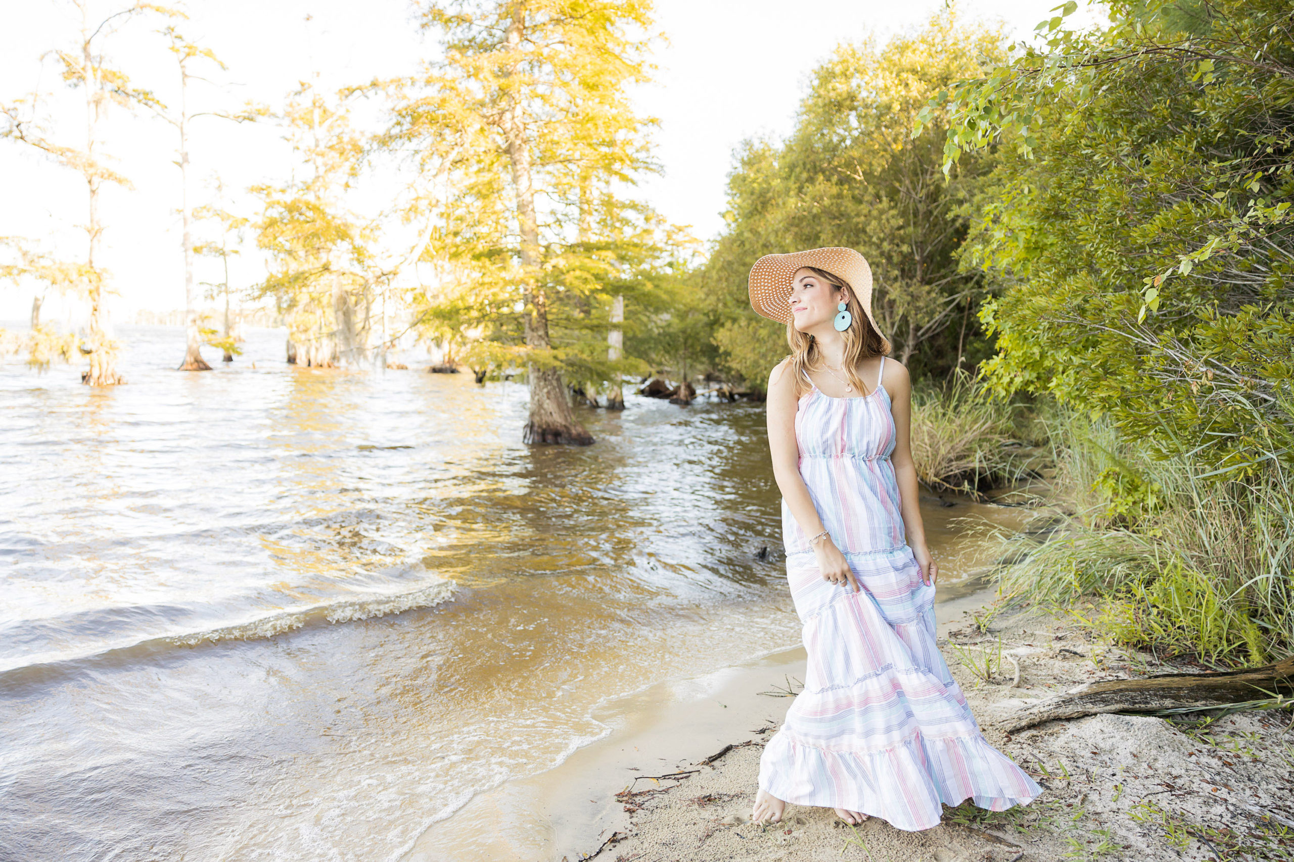 Newbold White House , Hertford NC , Perquimans River , Nc Senior Photographer, Sarah Hilts Photography , NC Senior Photographer, Hertford NC Senior Photographer, girl senior portraits, girl senior poses, senior pics . senior water , senior pics field