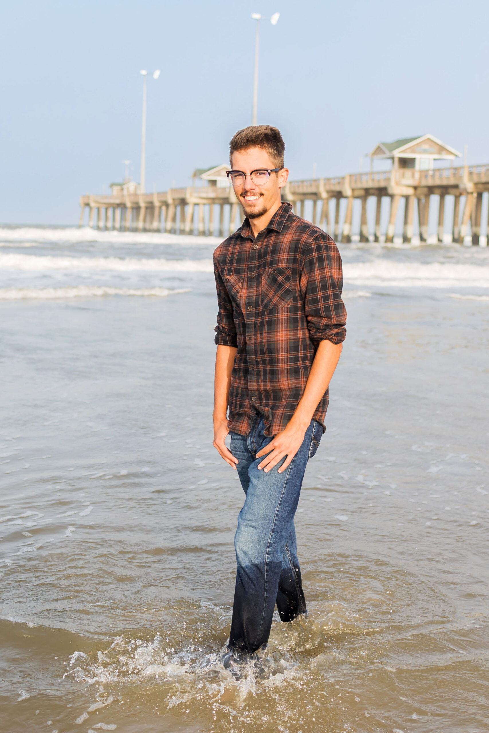 Outerbanks North Carolina, beach senior portraits, nags head, destination senior portraits, senior pics, beach senior pictures, golden sunshine senior portraits, senior girl, class of 2024, Sarah Hilts Photography, NC senior photographer, obx senior photographer, nags head senior portraits , Jennettes pier nags head,